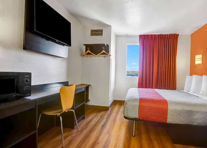 6-benson, Az 4* Benson